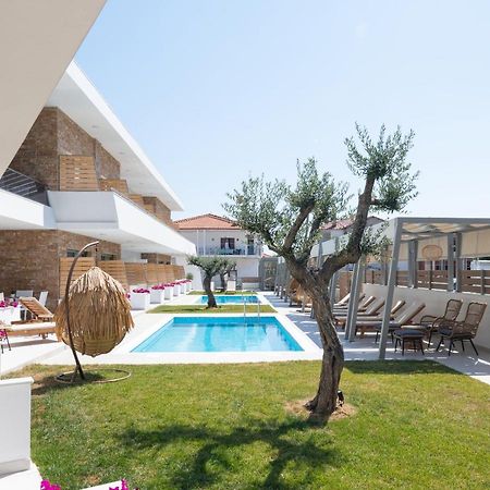 Imagine Luxury Suites Нікіті Екстер'єр фото