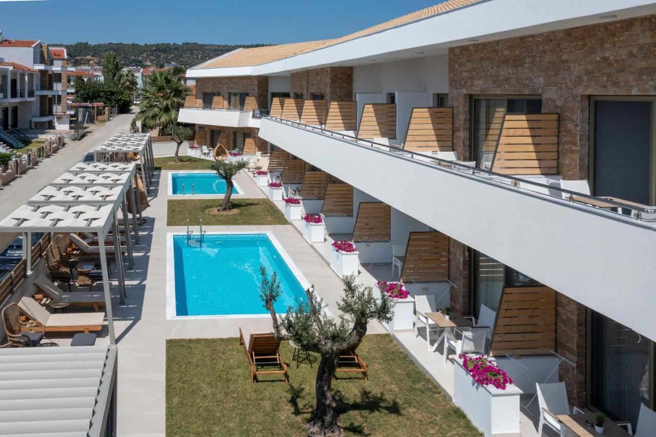 Imagine Luxury Suites Нікіті Екстер'єр фото