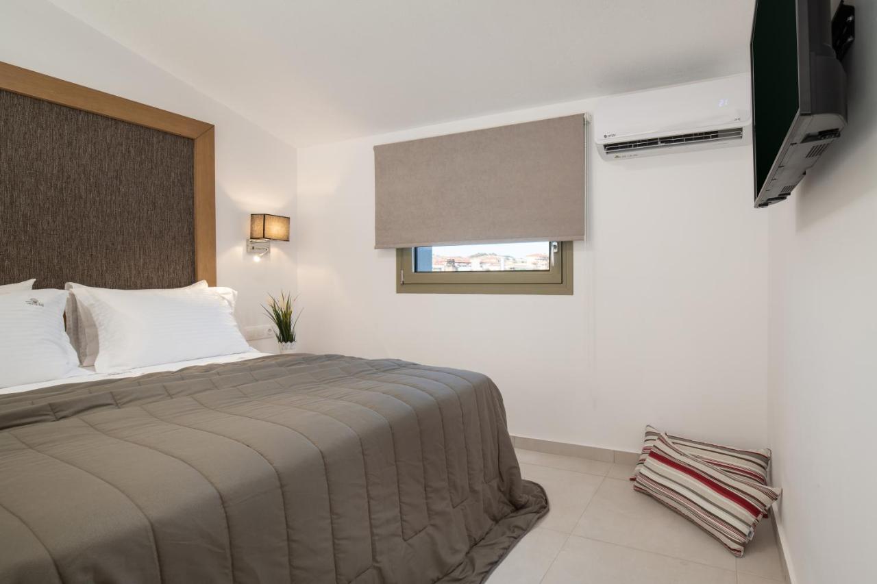 Imagine Luxury Suites Нікіті Екстер'єр фото